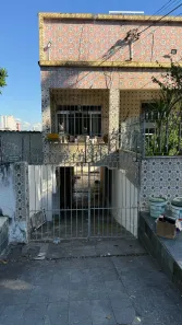 Casa com 2 Quartos para alugar, 70m² no Califórnia, Nova Iguaçu