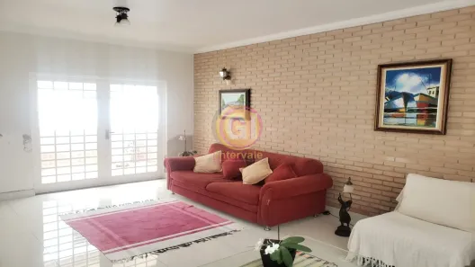 Casa com 3 Quartos à venda, 250m² no Cidade Jardim, Jacareí