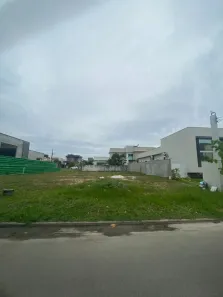 Lote/Terreno à venda, 303m² no Jardim Limoeiro, Camaçari