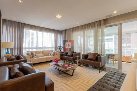 Apartamento com 3 Quartos à venda, 225m² no Cidade Monções, São Paulo