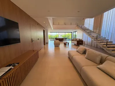 Casa de Condomínio com 3 Quartos à venda, 335m² no Jardins França, Goiânia