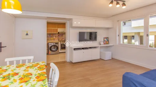 Apartamento com 2 Quartos à venda, 53m² no Rio Branco, Porto Alegre