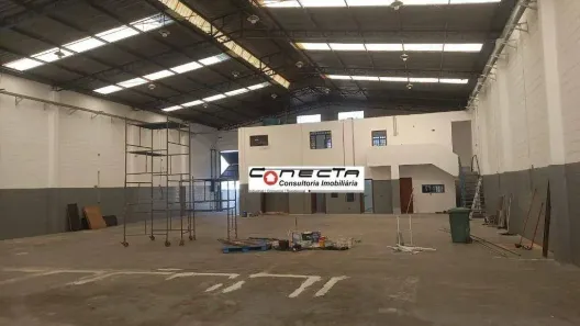 Galpão/Depósito/Armazém para alugar, 750m² no Chácaras Campos dos Amarais, Campinas