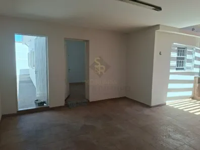 Casa com 3 Quartos à venda, 122m² no Vila Tibério, Ribeirão Preto