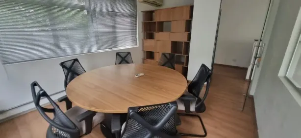 Sala Comercial para alugar, 100m² no Itaim Bibi, São Paulo
