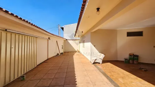 Casa com 4 Quartos para alugar, 264m² no Parque Residencial Lagoinha, Ribeirão Preto