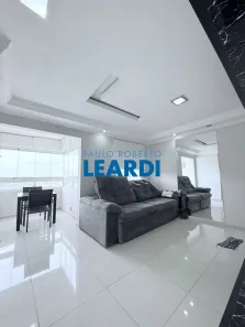 Apartamento com 3 Quartos para venda ou aluguel, 74m² no Tamboré, Barueri