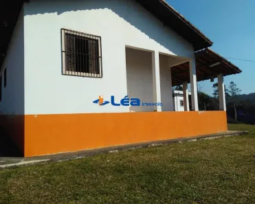 Fazenda/Sítio com 2 Quartos à venda, 193m² no Parque do Heroísmo, Suzano