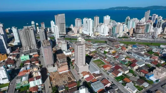 Apartamento com 2 Quartos à venda, 65m² no Morretes, Itapema