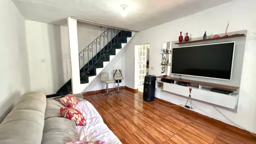 Casa com 2 Quartos para alugar, 150m² no Centro, Guarulhos