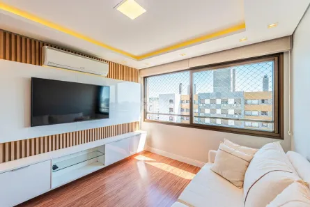 Apartamento com 3 Quartos à venda, 77m² no Camaquã, Porto Alegre