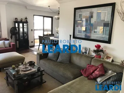 Apartamento com 3 Quartos à venda, 150m² no Vila Brasílio Machado, São Paulo