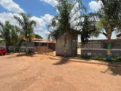 Apartamento com 2 Quartos à venda, 46m² no Loteamento Raquel Pimentel, Luziânia