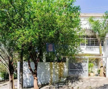 Casa com 5 Quartos à venda, 150m² no Sumaré, São Paulo