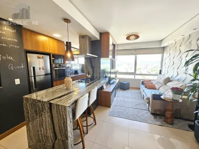 Apartamento com 2 Quartos à venda, 67m² no Cidade Baixa, Porto Alegre