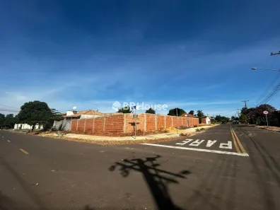 Lote/Terreno à venda, 450m² no Parque Residencial Rita Vieira, Campo Grande
