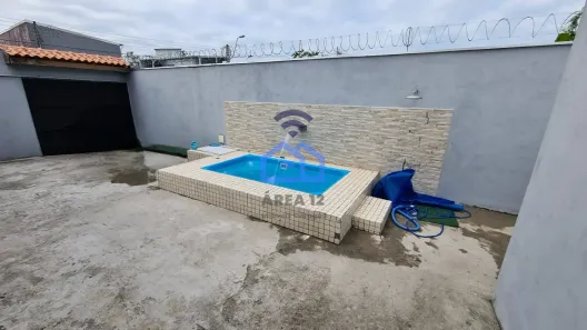 Casa com 2 Quartos à venda, 80m² no Parque Balneário Maria Helena, Caraguatatuba
