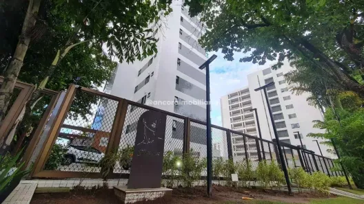 Apartamento com 3 Quartos para alugar, 84m² no Casa Forte, Recife