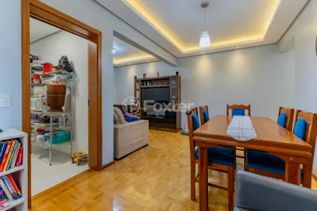 Apartamento com 2 Quartos à venda, 77m² no Cidade Baixa, Porto Alegre
