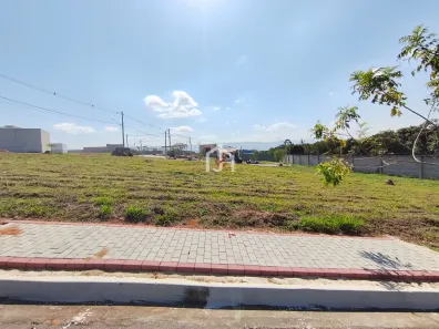 Lote/Terreno à venda, 175m² no Loteamento Industrial Água Preta, Pindamonhangaba