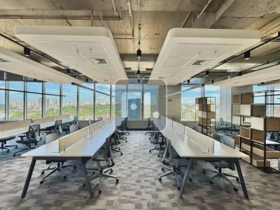 Sala Comercial para alugar, 921m² no Vila Cordeiro, São Paulo
