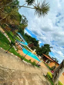 Fazenda/Sítio com 3 Quartos à venda, 1570m² no Barreiro, Taubaté