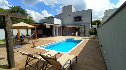 Casa de Condomínio com 3 Quartos à venda, 280m² no , Louveira