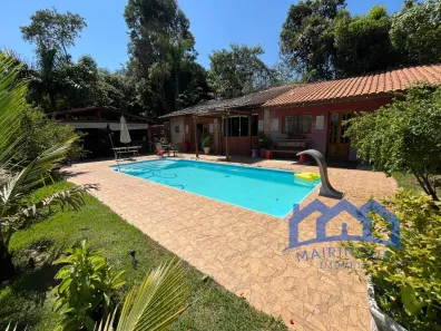 Fazenda/Sítio com 3 Quartos à venda, 1300m² no , Mairinque