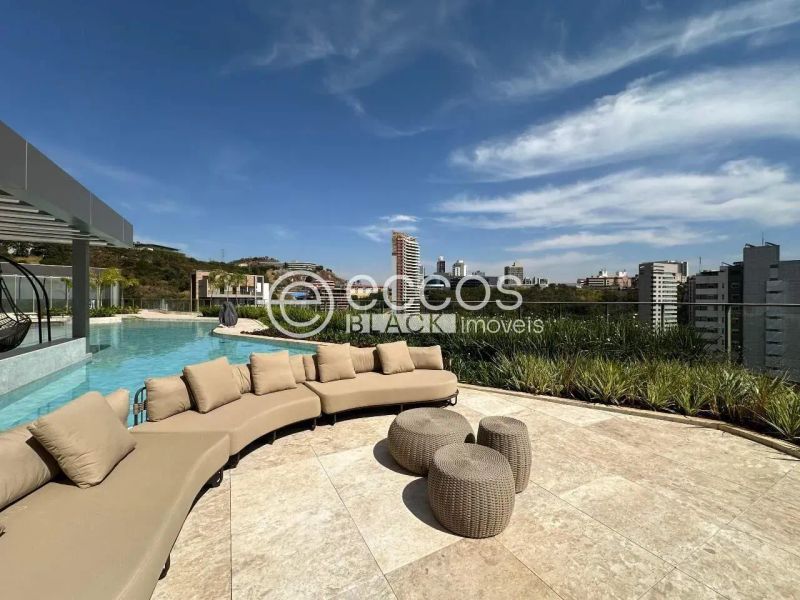 Apartamento com 4 quartos — Santa Lúcia, Belo Horizonte