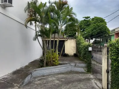 Casa de Condomínio com 2 Quartos à venda, 128m² no Jardim Sulacap, Rio de Janeiro