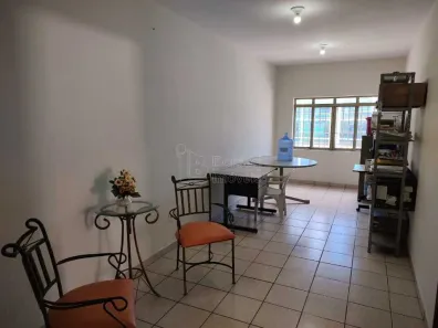 Sala Comercial para alugar, 298m² no Centro, Araraquara