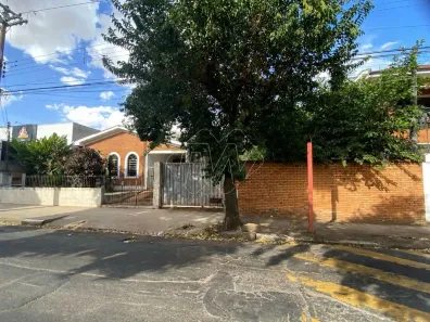 Casa com 2 Quartos à venda, 197m² no Vila Sedenho, Araraquara