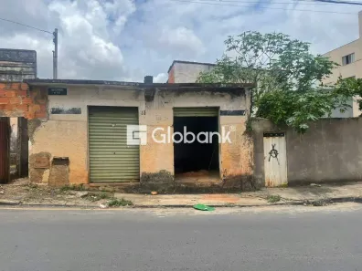 Ponto Comercial à venda, 69m² no Vila Guilhermina, Montes Claros