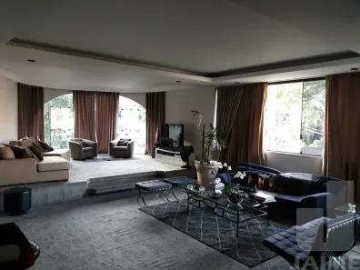 Sobrado com 4 Quartos à venda, 743m² no Sumaré, São Paulo