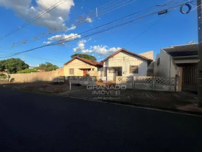 Lote/Terreno à venda, 272m² no Vila Morangueira, Maringá