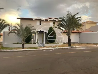 Casa com 3 Quartos à venda, 190m² no Centro, Marília