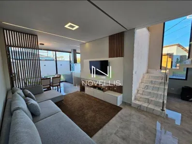 Casa de Condomínio com 3 Quartos para alugar, 197m² no Jardim Jacinto, Jacareí