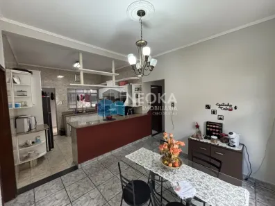 Casa com 3 Quartos à venda, 144m² no Jardim do Éden, Franca