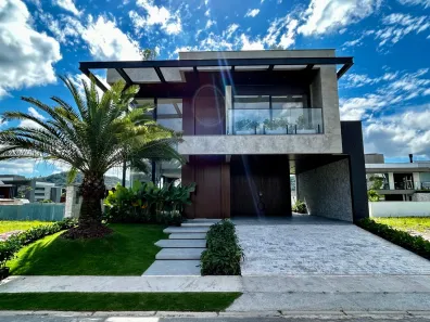 Casa de Condomínio com 4 Quartos à venda, 300m² no Pedra Branca, Palhoça