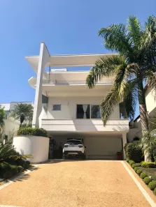 Casa de Condomínio com 4 Quartos à venda, 350m² no Vila de São Fernando, Cotia