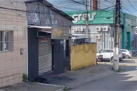 Prédio Comercial com 9 Quartos para alugar, 332m² no Alecrim, Natal