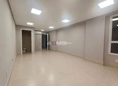 Sala Comercial para alugar, 28m² no Jardim América, Goiânia