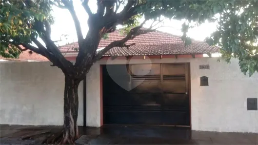 Casa com 3 Quartos à venda, 185m² no Vila Progresso, Araraquara
