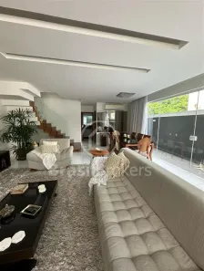 Casa de Condomínio com 5 Quartos à venda, 350m² no Recreio dos Bandeirantes, Rio de Janeiro