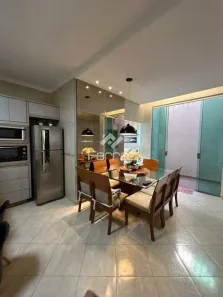 Casa com 3 Quartos à venda, 197m² no Alto Umuarama, Uberlândia