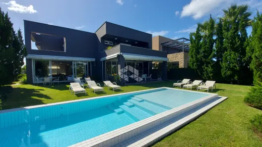 Casa de Condomínio com 5 Quartos à venda, 700m² no , Xangri-Lá