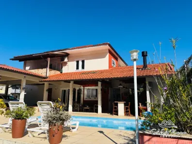Casa de Condomínio com 4 Quartos à venda, 279m² no Sambaqui, Florianópolis