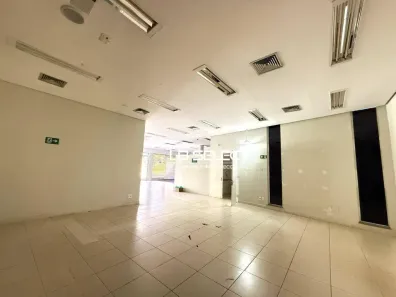 Sala Comercial à venda, 300m² no Saraiva, Uberlândia