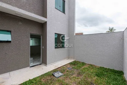 Sobrado com 2 Quartos à venda, 84m² no Uberaba, Curitiba