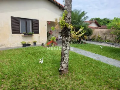 Casa com 3 Quartos à venda, 200m² no Balneário Stella Maris, Peruíbe